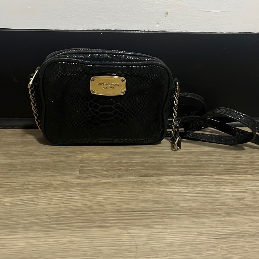 Michael Kors crossbody purse